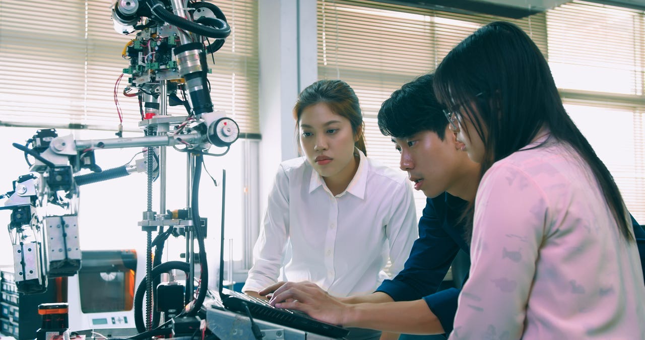 新加坡与美国加强人工智能合作,重点培养青少年和妇女人才 新加坡与美国加强人工智能合作,重点培养青少年和妇女人才