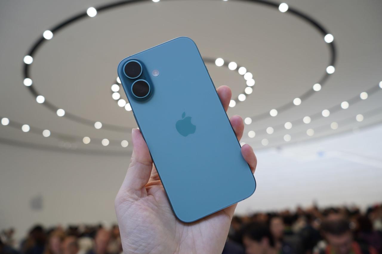 iPhone 16 手持照片