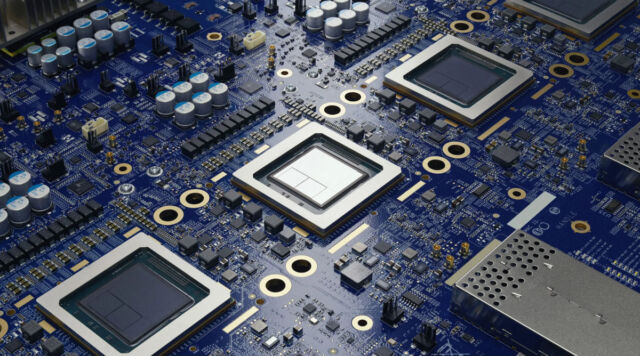 谷歌与 Meta 的 AI 技术更新:Gemini、Llama 3.2 及 AlphaChip 谷歌与 Meta 的 AI 技术更新:Gemini、Llama 3.2 及 AlphaChip