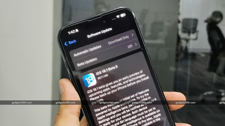 iOS 18.1 开发者测试版 5 更新:Apple Intelligence 与新控制中心功能 iOS 18.1 开发者测试版 5 更新:Apple Intelligence 与新控制中心功能