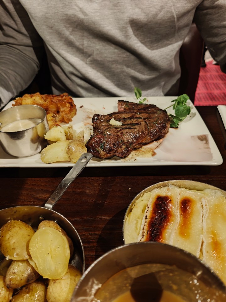 OnePlus Nord 4 评测:高性价比的中端智能手机 OnePlus Nord 4 评测:高性价比的中端智能手机