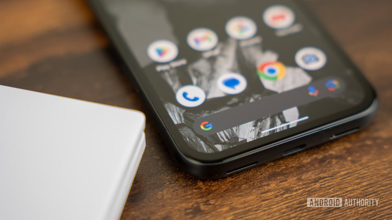 智能手机上的 Google 搜索库存照片 (4)