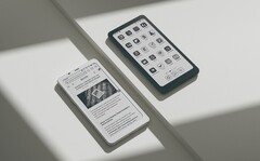 BOOX Palma 2 提供两种颜色。（图片来源：BOOX）