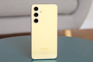 三星 Galaxy S24 FE