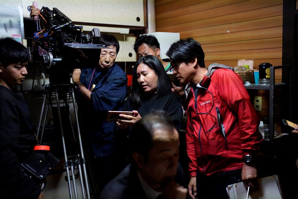 《沙中钻石》:Janus Victoria 揭示日本孤独死现象 《沙中钻石》:Janus Victoria 揭示日本孤独死现象