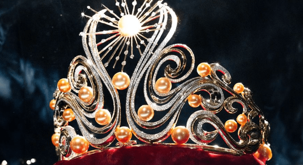 首次由菲律宾制造的环球小姐皇冠,以南洋珍珠为亮点 首次由菲律宾制造的环球小姐皇冠,以南洋珍珠为亮点