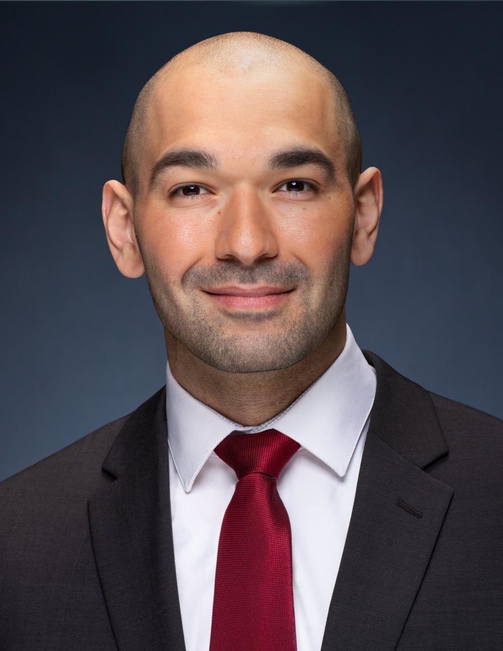 英伟达 CES 后股价波动：AI 布局与市场前景深度解析