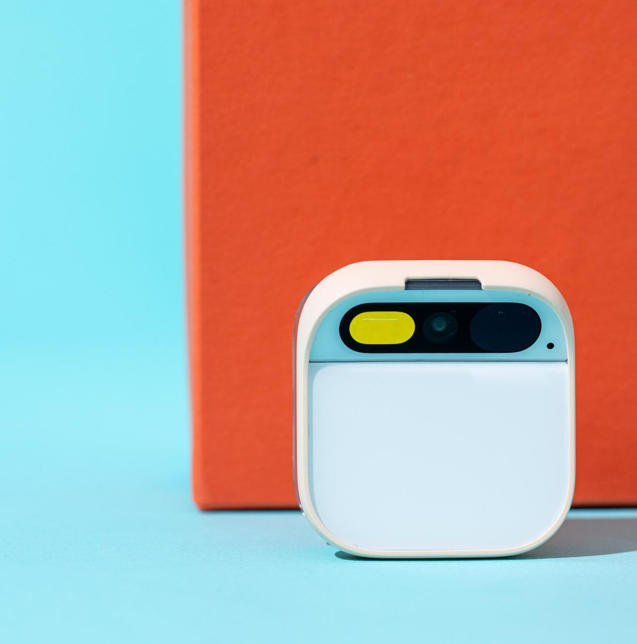 Humane AI Pin 的照片