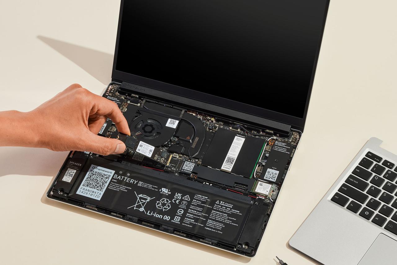 Framework Laptop 13 升级 AMD Strix Point 处理器，性能大幅提升