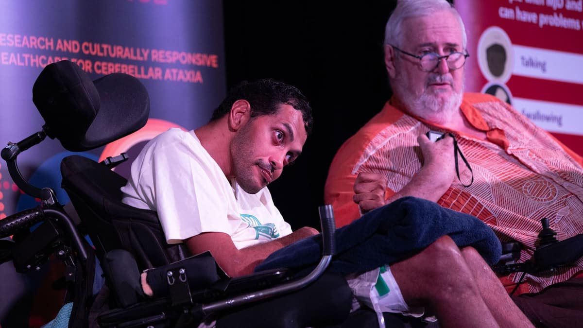 AI 助力瘫痪父亲献唱:十年沉默后的感人歌声 AI 助力瘫痪父亲献唱:十年沉默后的感人歌声