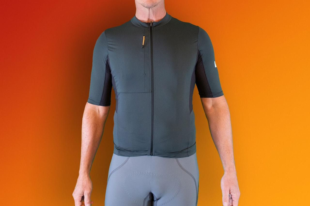 Albion Traverse Jersey 正面