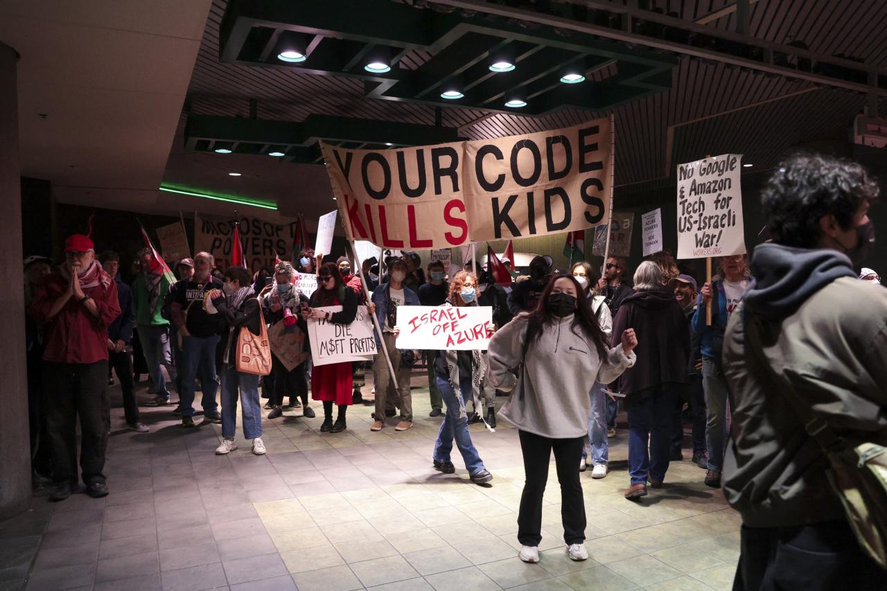 Microsoft AI 安全主管意外泄露 Walmart 的 AI 计划，引发业界关注