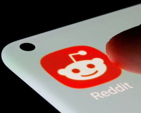Reddit 起诉 Anthropic:AI 公司非法抓取用户评论训练 Claude Reddit 起诉 Anthropic:AI 公司非法抓取用户评论训练 Claude