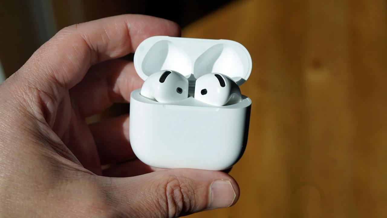 Apple AirPods