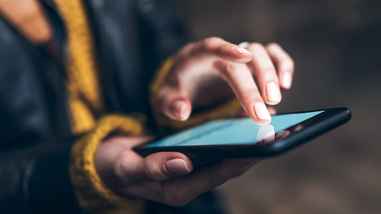 智能手机与人工智能的深度融合:未来发展的新趋势 智能手机与人工智能的深度融合:未来发展的新趋势