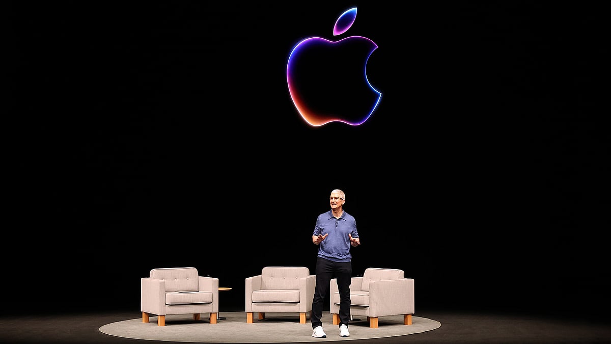 苹果或将放弃自研 AI，联手 Anthropic 与 OpenAI 为 Siri 赋能