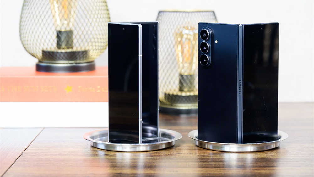 三星 Galaxy Z Fold7 发布：2025 年可折叠手机新标杆