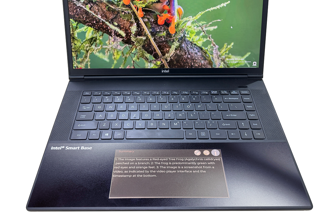 E Ink 推出 AI 应用专用触摸板，革新笔记本电脑交互体验