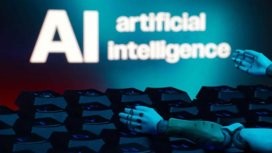 Instagram 故障:真实好友被 AI 替换,引发用户不满 Instagram 故障:真实好友被 AI 替换,引发用户不满