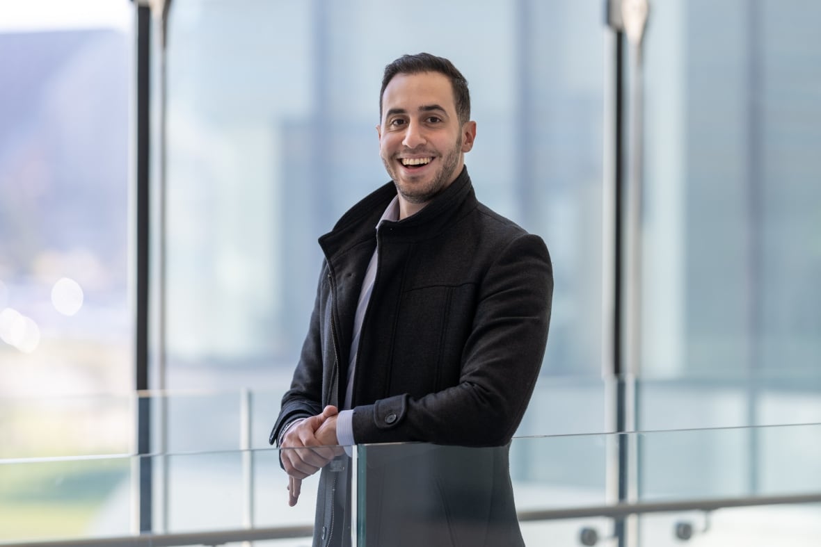 人工智能助力天文学研究:Youssef Zaazou 的创新突破 人工智能助力天文学研究:Youssef Zaazou 的创新突破