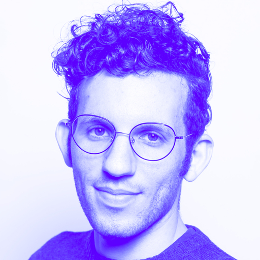 Pixel 10 AI 功能体验：实时翻译与系统崩溃背后的真相