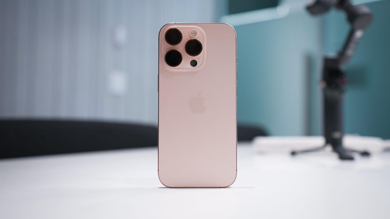 iPhone 16 Pro