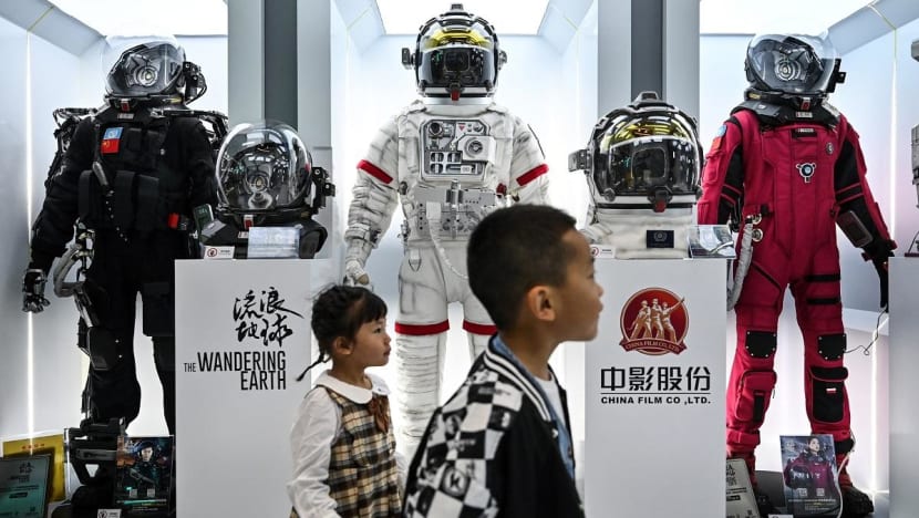 中国 AI 竞赛白热化:从人形机器人到百亿补贴 中国 AI 竞赛白热化:从人形机器人到百亿补贴