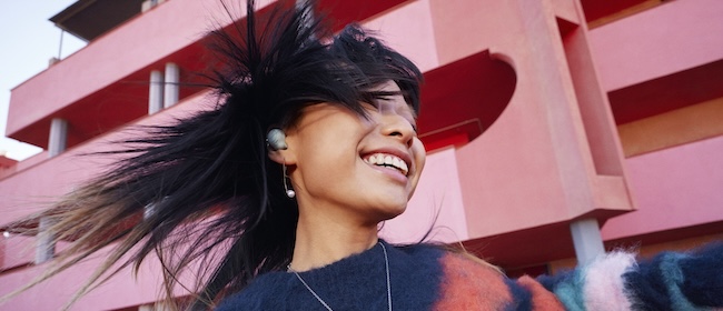 生成式 AI 重塑音乐产业：机遇与挑战并存