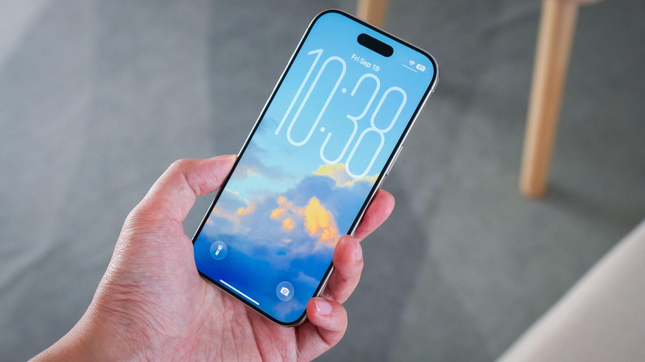 iOS 26 升级需警惕:AI 新闻摘要功能的安全隐患与关闭方法 iOS 26 升级需警惕:AI 新闻摘要功能的安全隐患与关闭方法