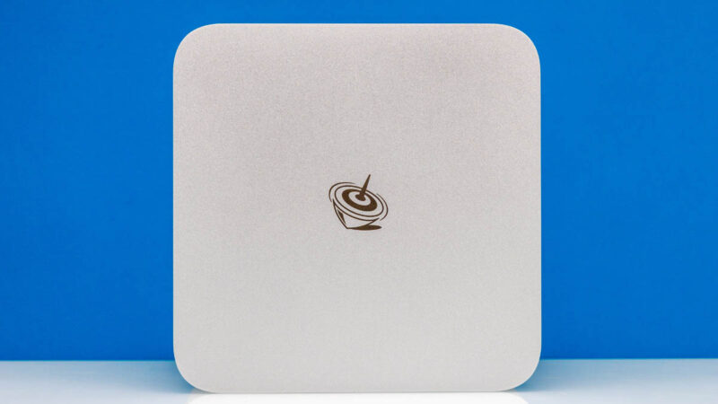 Beelink GTR9 Pro 顶部 1