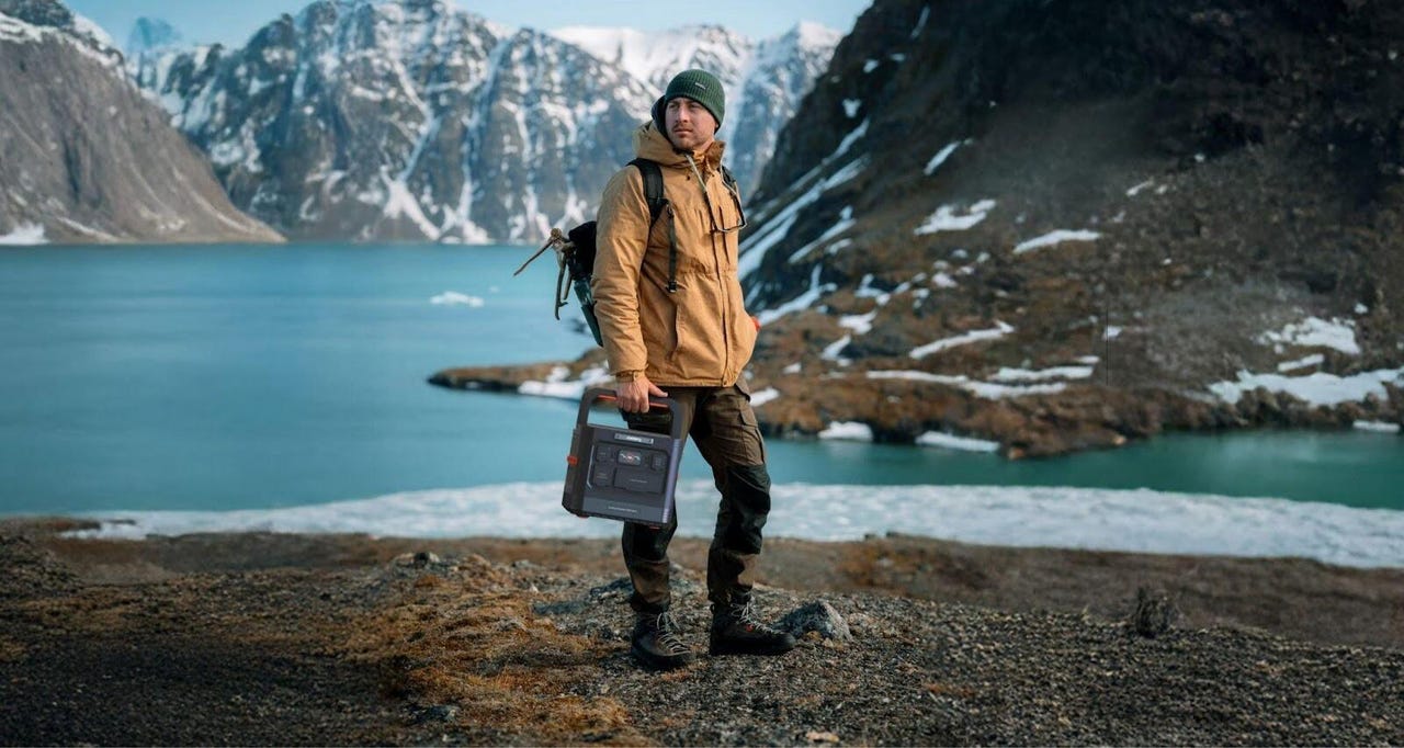 Jackery 十周年献礼:CES 2026 发布史上最全户外电源阵容,还有会自己走的太阳能机器人! Jackery 十周年献礼:CES 2026 发布史上最全户外电源阵容,还有会自己走的太阳能机器人!