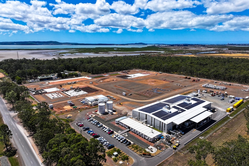 格拉德斯通：AI 散热关键材料高纯氧化铝的全球供应核心