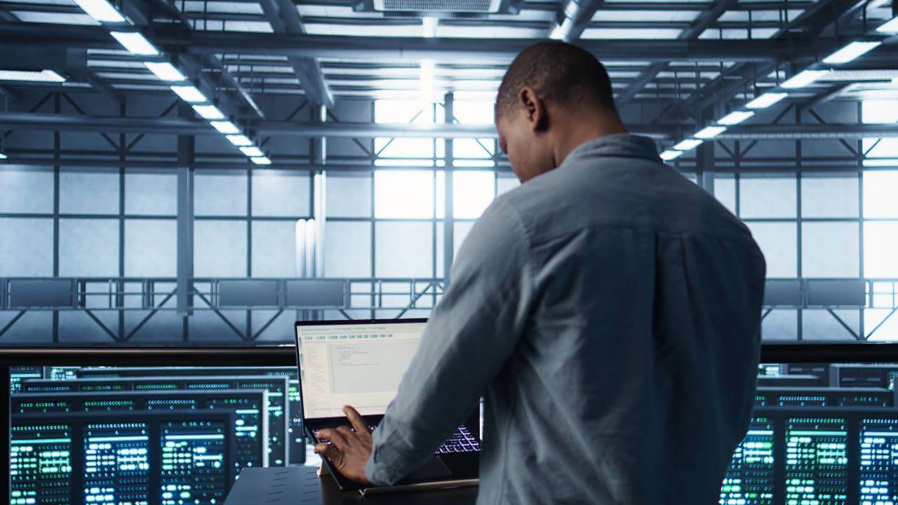 SORA 科技如何用 AI 无人机在非洲精准防治疟疾，推动公共卫生革命