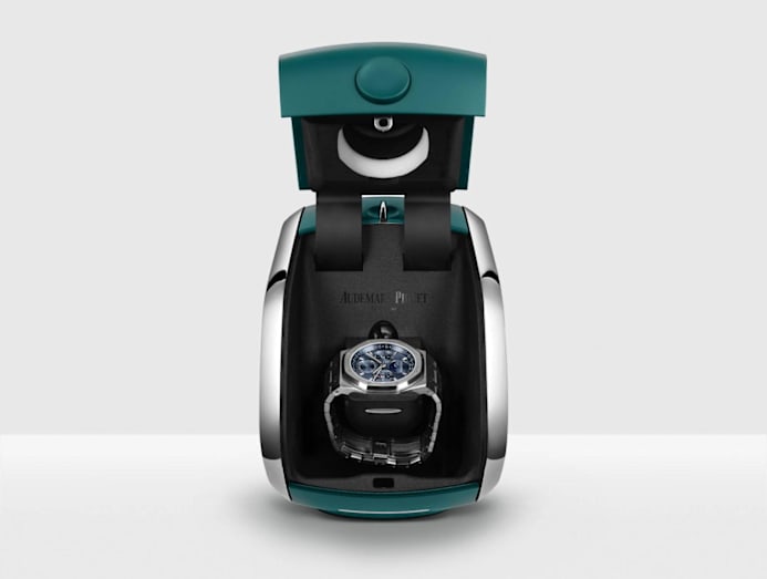 爱彼智能表盒评测:AI 五分钟调校万年历,颠覆传统腕表体验 爱彼智能表盒评测:AI 五分钟调校万年历,颠覆传统腕表体验