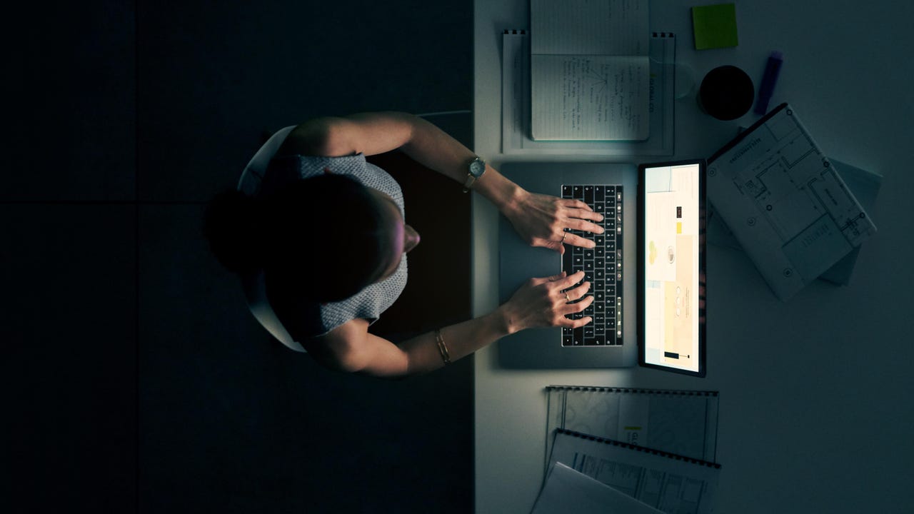 人工智能真的会扼杀创造力吗？专家深度解析效率与灵感的悖论