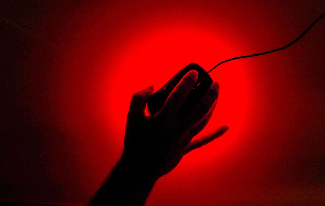 一次点击就能攻破 Copilot？揭秘 Reprompt 攻击与微软的应对