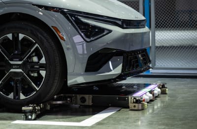 CES 2026 现代汽车集团展示未来机器人：Atlas 与 Spot 如何改变生活与工作