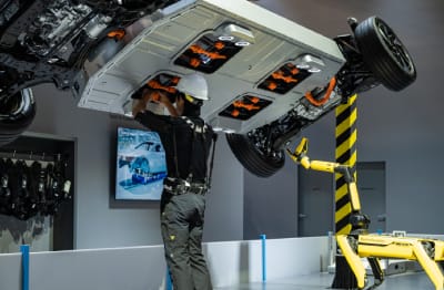 CES 2026 现代汽车集团展示未来机器人：Atlas 与 Spot 如何改变生活与工作