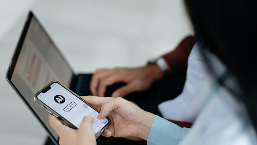 新加坡医生面临 AI 医疗工具成本与使用门槛挑战,普及之路仍艰难 新加坡医生面临 AI 医疗工具成本与使用门槛挑战,普及之路仍艰难