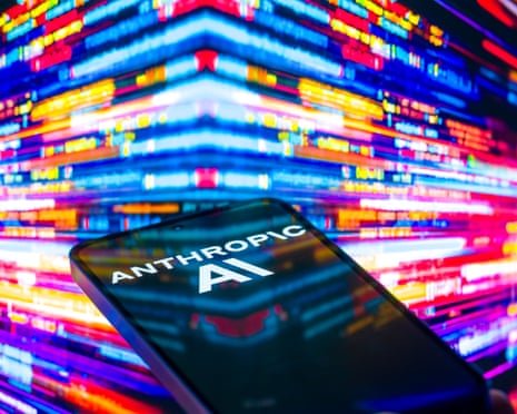 Anthropic 发布法律 AI 工具震动市场，欧洲数据与软件公司股价应声大跌